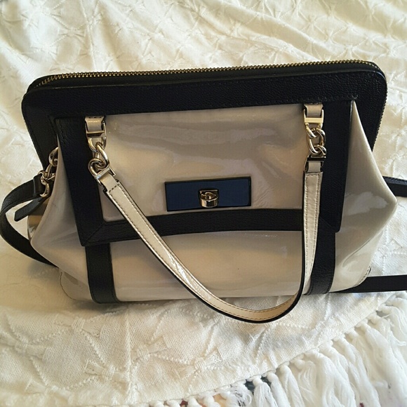 kate spade Handbags - Kate Spade purse.
